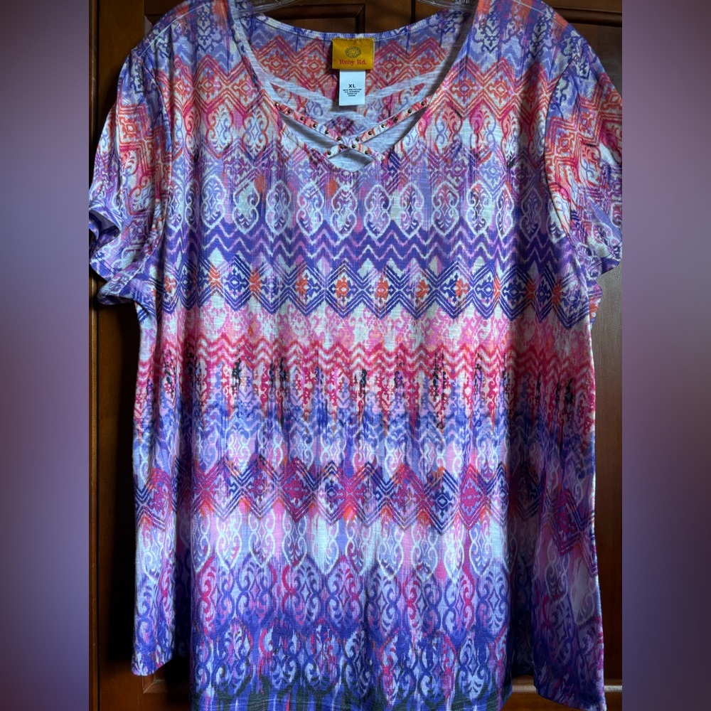 Ruby Rd. Multicolor‎ Geometric Print Blouse #1441 - Picture 5 of 5
